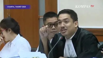 Potret Persidangan Teddy Minahasa