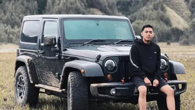 potret mario dandy dan mobil jeep rubicon