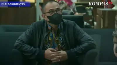 Artis inisial R diduga terseret kasus praktik pencucian uang mantan pejabat DJP Rafael Alun Trisambodo.