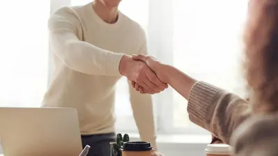 Kekayaan tersebut tak lepas dari attitude seseorang yang memang ingin merubah hidupnya di masa yang akan datang.