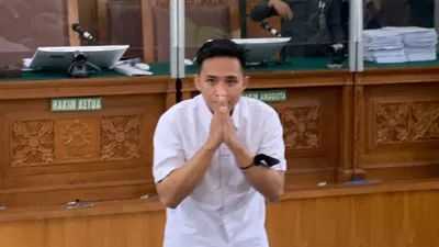 Richard Elizer akhirnya ditahan di Rutan Salemba, Senin (27/2/2023)
