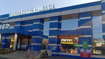 Seorang anak berusia 6 tahun berinisial AGM di Malang, Jawa Timur, meninggal dunia saat di rawat di Rumah Sakit Prasetya Husada.