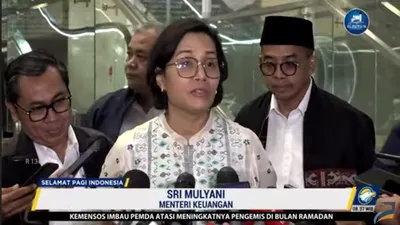 Menteri Keuangan, Sri Mulyani akhirnya memberikan tanggapan terkait viralnya salah satu  mobil mewah yang diikuti dengan mobil bea cukai tengah mengangkut sebuah barang.
