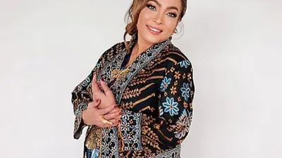 Rieka Roslan 