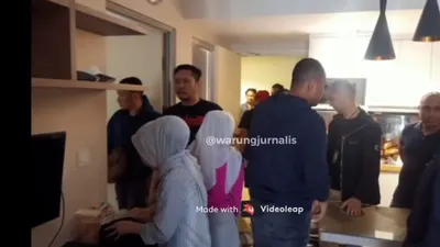 Rugikan Puluhan Miliaran, Si Kembar Rihana-Rihani Penipu iPhone Masih Sempat Tertawa saat Ditangkap Polisi