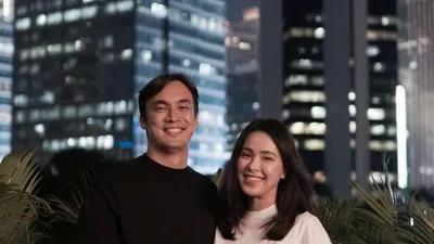 Rendy Kjaernett dan Lady Nayoan alami kecelakaan di tol