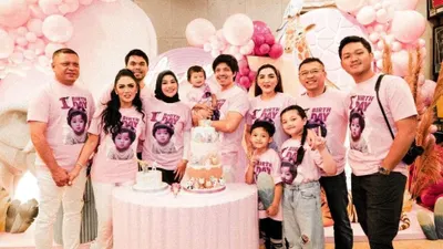 Potret kemeriahan aca ulang tahun Ameena.(Tangkap Layar Instagram @attahalilintar)