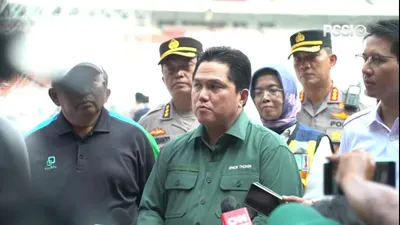 Erick Thohir meninjau kondisi rumput di GBK