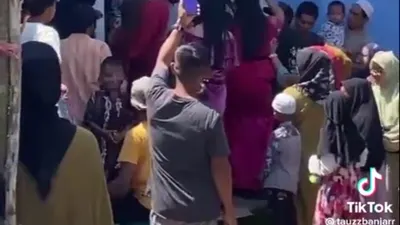 Viral Video Acara Musik Dangdut di Masjid