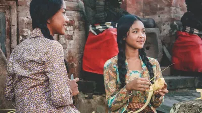 Setidaknya ada 5 tanda bahwa kamu adalah orang yang menarik perhatian. Mereka memiliki daya tarik yang khusus dan membuat nyaman.