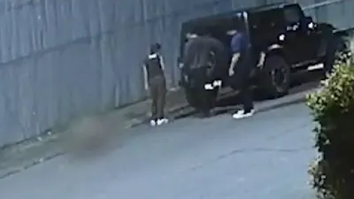 CCTV Tindakan Penganiayaan Mario Dandy Tertangkap AG Merokok 