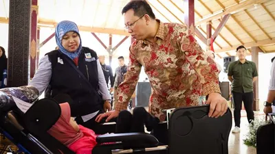 LPS memberikan bantuan sosial kepada penyandang difabel