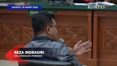 Waduh! Independensi Reza Indragiri Diragukan Hakim Gegara Kirim Chat Ini ke Teddy Minahasa