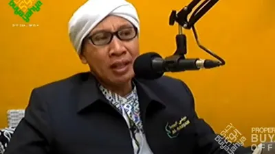 Bagaimana Hukum Melaksanakan Salat Malam Nisfu Syaban? Buya Yahya Beri Peringatan: Hati-hati Bidah!