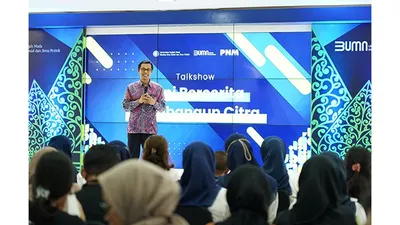 L. Dodot Patria Ary selaku Sekretaris Perusahaan PNM