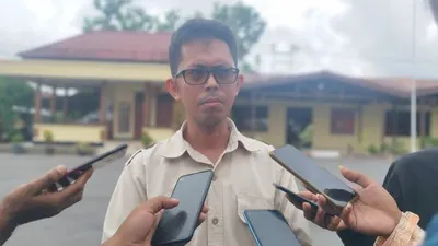 Ketua PWI Papua Barat, Bustam