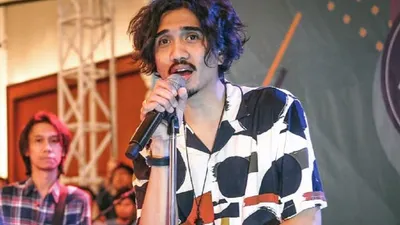 Viral Duta Sheila On 7 Sentil Band The 1975 Saat Manggung di We The Fest 2023