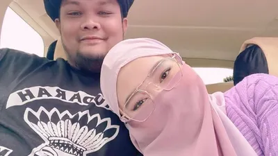  Virgoun dan istrinya, Inara Rusli