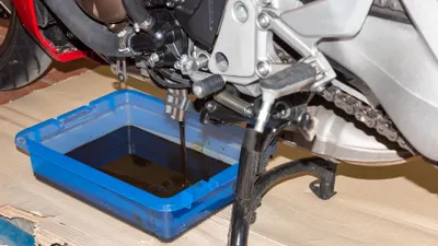 Yuk, baca tips dan panduan untuk memilih oli motor yang tepat, sehingga Anda dapat memastikan motor Anda beroperasi dengan performa terbaik.