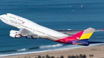 Penampakan pesawat Asiana Airlines