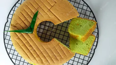 Resep Bolu Pandan Dijamin Mengembang Sempurna, Cocok Jadi Teman Ngeteh yang Miliki Aroma Wangi