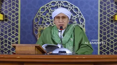 Buya Yahya Jelaskan Tentang Bacaan Takbir Jelang Lebaran