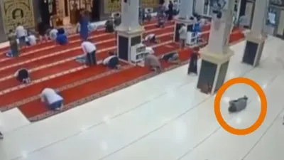 Viral! Terekam CCTV Detik-detik Meninggalnya Dosen Kehutanan Unhas saat Salat Sunah Sebelum Subuh
