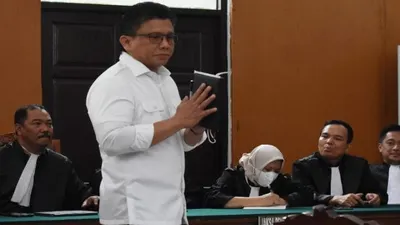 Ekspresi Ferdy Sambo dalam persidangan