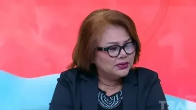 Eva Manurung, ibunda Virgoun