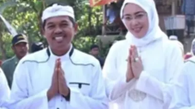 Potret Ambu Anne dan Dedi Mulyadi