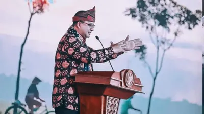 Sempat dianggap menjadi penyebab mangkraknya program sodetan Kali Ciliwung, mantan Gubernur DKI Jakarta Anies Baswedan memberi sanggahan.