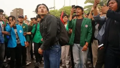 Jefri nichol Ikut Demo ke Jalan
