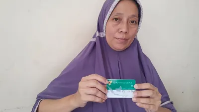 Sebagai kartu jaminan kesehatan yang diperuntukkan bagi masyarakat terbatas, Kartu Indonesia Sehat atau KIS memberikan banyak kegunaan.