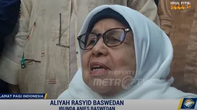 Ibunda Anies Baswedan Menyampaikan Harapan Lewat Doanya