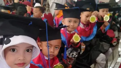 Wisuda TK-SMA Bikin Resah Orang Tua, Pemerhati Pendidikan Sebut Sebagai Modus Pungli