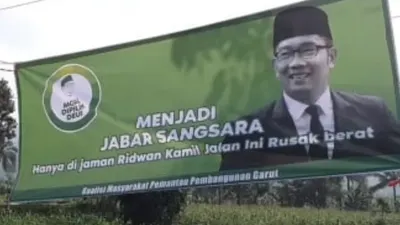 Warga Garut Pasang Spanduk: Menjadi Jabar Sengsara
