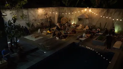 Tak Perlu Jauh! Ini 3 Tempat Kumpul Bareng Keluarga di Jakarta Rasa di Bali, Instagramable Deh!