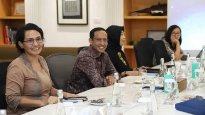 Sri Mulyani dan Nadiem Makarim