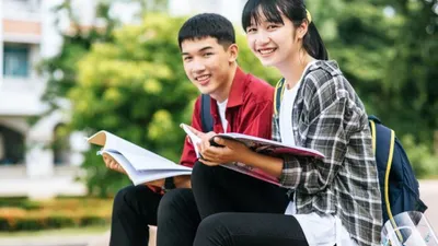 Pilihlah jurusan kuliah yang santai agar dapat membantu kamu lulus dengan cepat. Biasanya tidak membutuhkan waktu banyak untuk praktik.