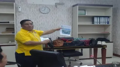 Klarifikasi Sekda Provinis Riau terkait Foto Istrinya yang Viral