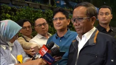 Menko Polhukam Mahfud MD setelah menjenguk David