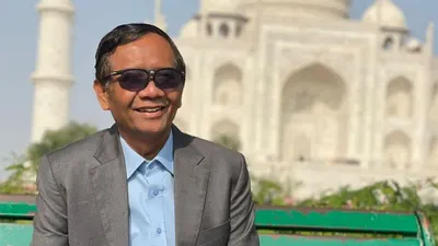 Mahfud MD di depan Taj Mahal India 