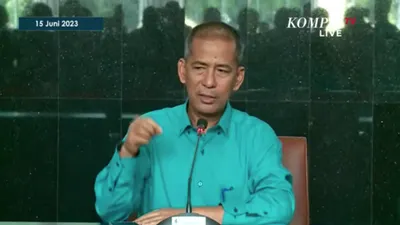Buntut cuitan tentang bocoran putusan hasil sidang sistem pemilu, Mahkamah Konstitusi (MK) bakal melaporkan Denny Indrayana ke organisasi advokat yang menaunginya.