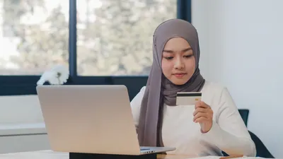 Ilustrasi pembiayaan kendaraan bank syariah.