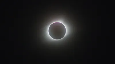 VIRAL Fenomena Gerhana Matahari Hibrida Terjadi 20 April 2023, Simak Tata Cara Salat Gerhana Matahari!