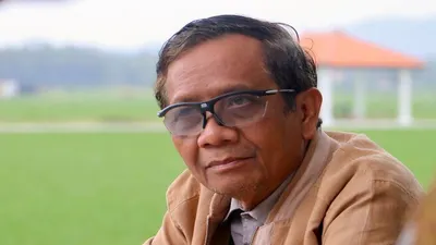 Bukan Cawe-cawe Jokowi, Mahfud MD Justru Khawatir Ada Penjegalan Anies Baswedan dari Internal Koalisi?