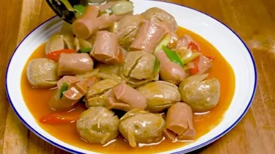 Resep Tumis Bakso Sosis Cocok Untuk Sahur dan Buka Puasa