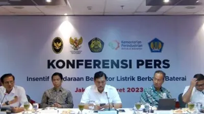 Konfrensi Pers tentang Pemberian Subsidi Kendaraan Listrik yang Sah Berlaku Hari Ini