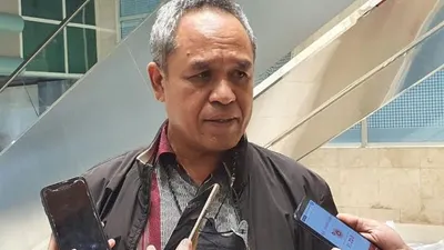 Benny Harman Kritik Jokowi Tak Netral Bak Kumandangkan Perang, Ali Ngabalin Sentil Balik SBY Rangkap Jabatan