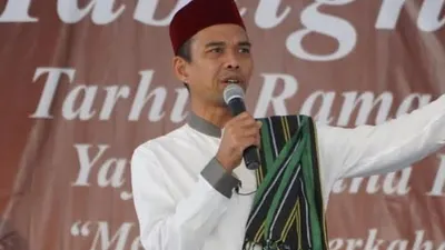 Jangan Keliru! Ini Dia 8 Golongan Penerima Zakat yang Sah Menurut Ustaz Abdul Somad